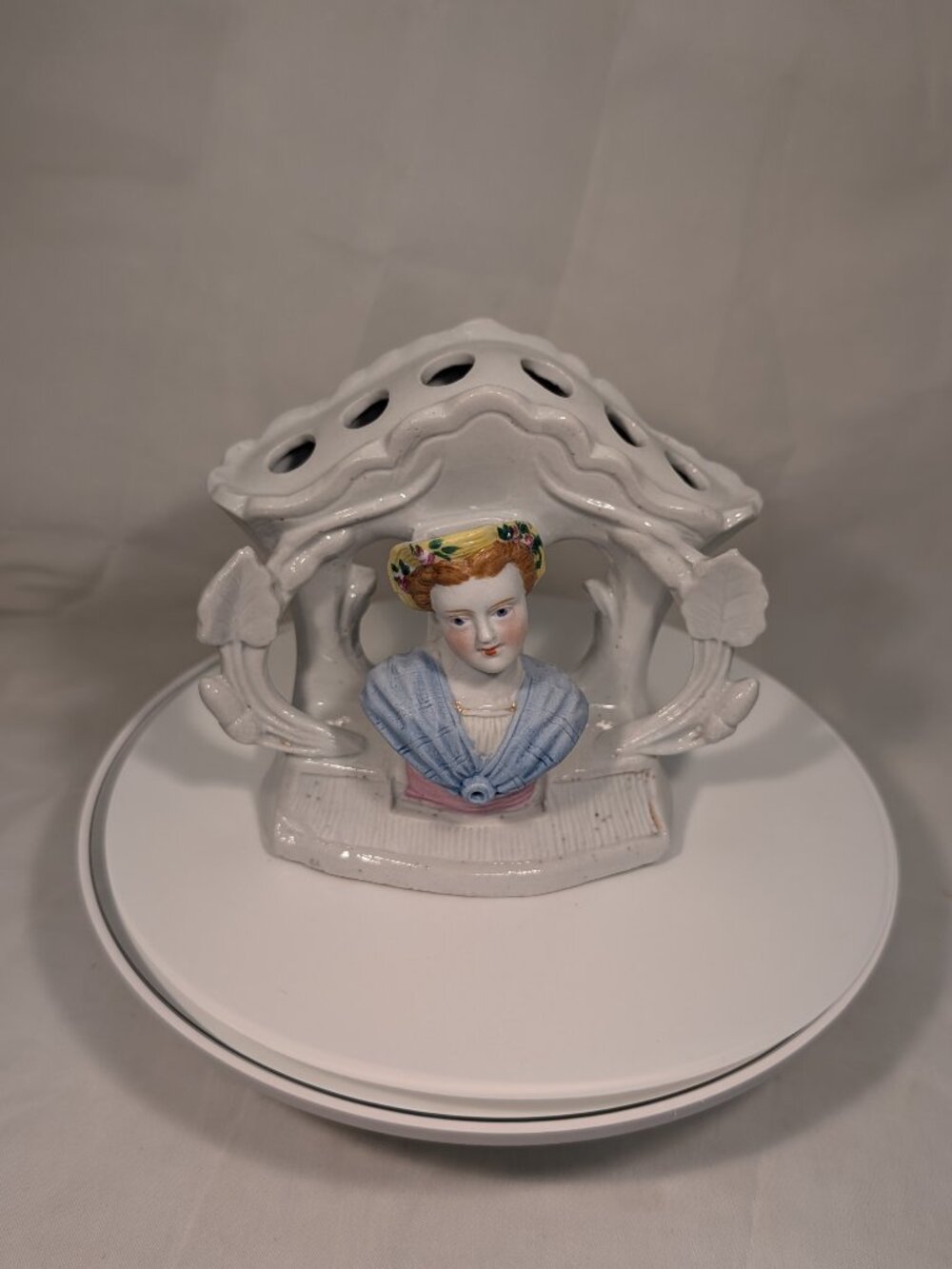 Victorian/ Vintage HATPIN PEN HOLDER Perfect for Dresser or Desk